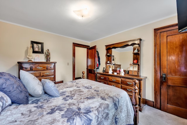 273 Piedmont St, Waterbury, CT 06706 - carpeted bedroom with ornamental molding and baseboards