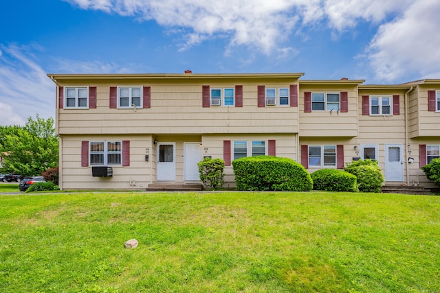 68 Round Tree Dr Unit 9, Naugatuck, CT 06770 - view of front of house featuring a front lawn and entry steps