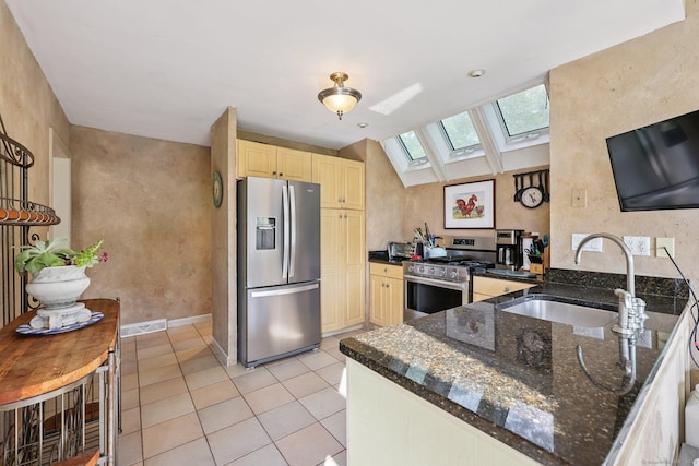 175 Stony Creek Rd, Branford, CT 06405 - photo 15