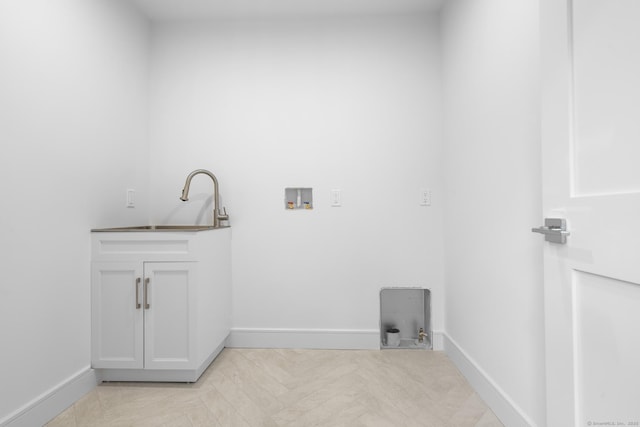 45 Robin Cir, Fairfield, CT 06824 - washroom with hookup for a washing machine, baseboards, cabinet space, and hookup for a gas dryer