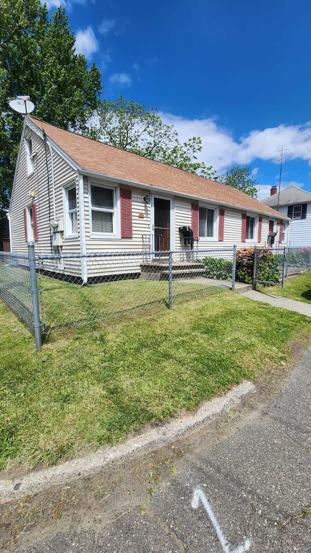 40 Wake St, Bridgeport, CT 06610 - view of front of house