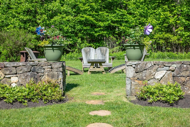 23 Anita Way, Warren, CT 06754 - view of yard