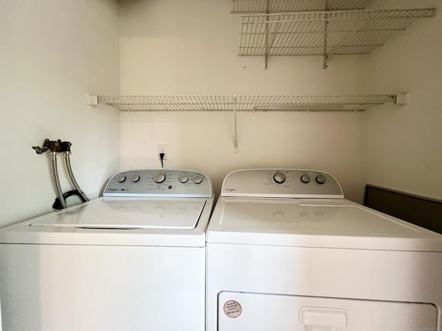 10 Stonegate Ln, Shelton, CT 06484