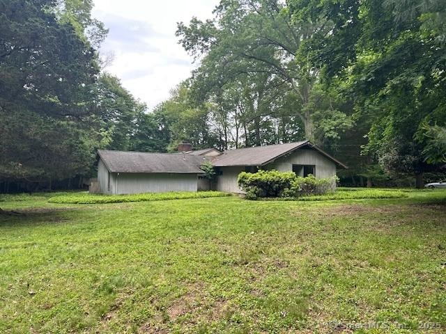 19 Harding Ln, Westport, CT 06880 - view of front of property featuring a front lawn
