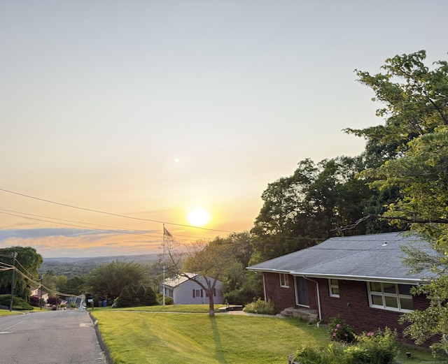 36 View St, Plainville, CT 06062 - view of green lawn