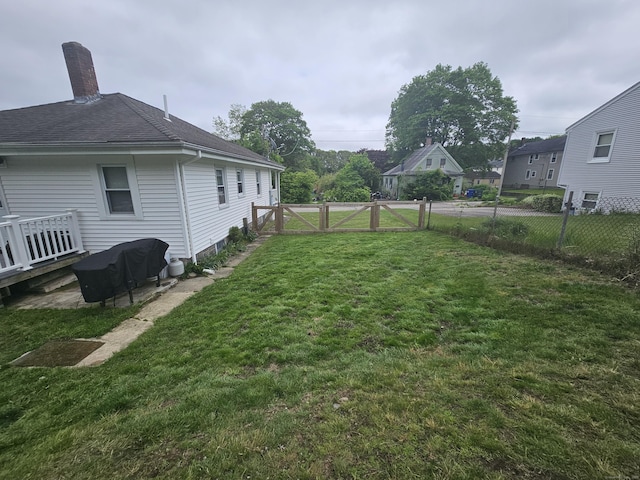 16 Walnut St (Pawcatuck), Unit Pawcatuck Stonington, CT 06379 - view of yard featuring a gate