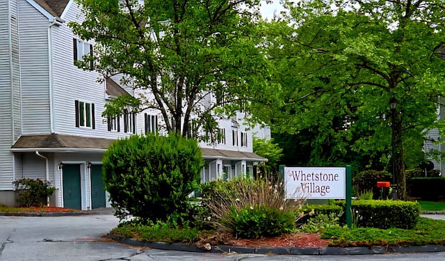 605 Whetstone Mls Unit 605, Killingly, CT 06241 - view of community / neighborhood sign