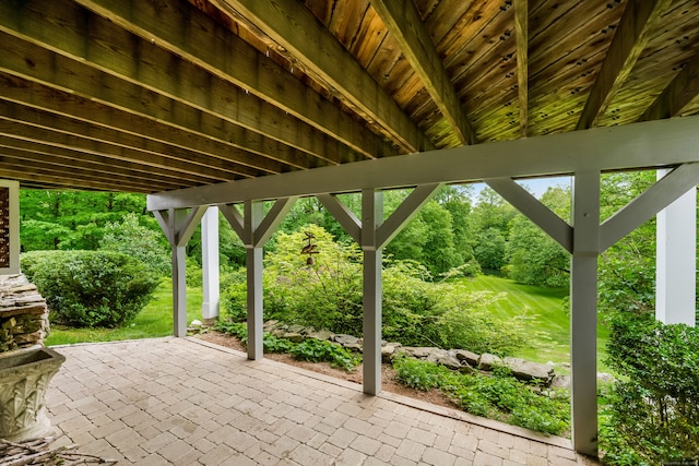 1208 Smith Ridge Rd, New Canaan, CT 06840 - view of patio