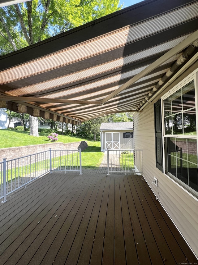 4 Cedar Grove Rd, Southington, CT 06489 - wooden terrace with a yard