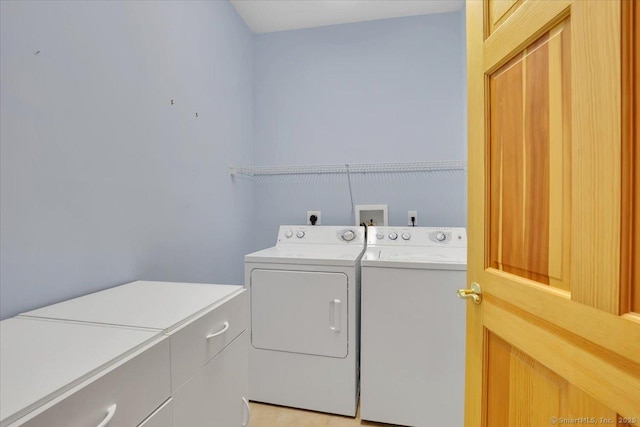 503 Dzen Way Unit 503, South Windsor, CT 06074 - washroom featuring independent washer and dryer