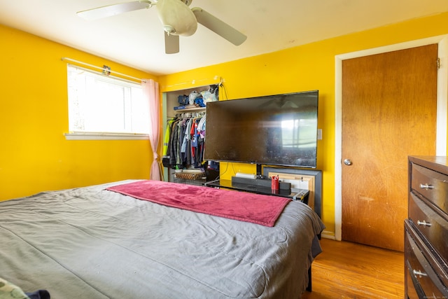 165 Scantic Meadow Rd, South Windsor, CT 06074 - bedroom with wood finished floors, a closet, and ceiling fan