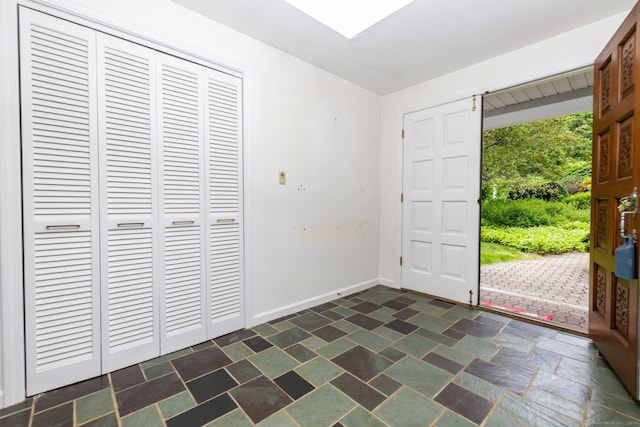 39 Chestnut Hill Rd, Simsbury, CT 06092 - entrance foyer featuring baseboards