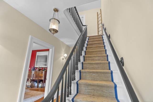 9 Rathbun Pl, Groton, CT 06355 - view of staircase