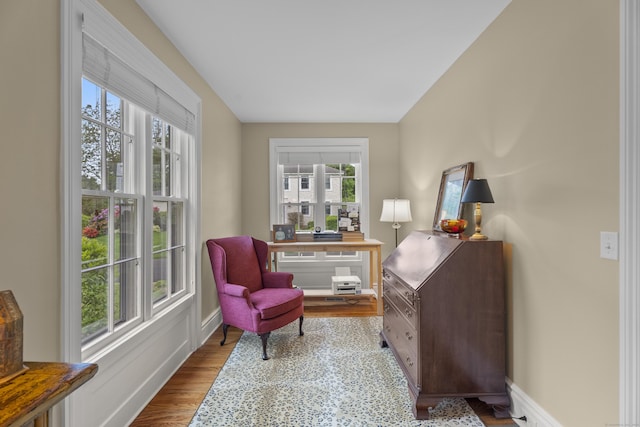 9 Rathbun Pl, Groton, CT 06355 - living area featuring wood finished floors and baseboards