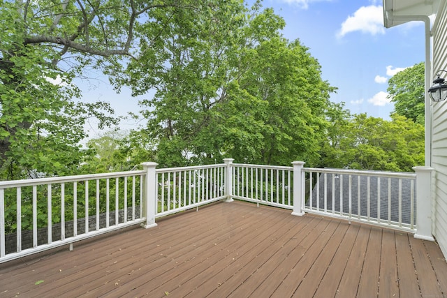 9 Rathbun Pl, Groton, CT 06355 - view of deck