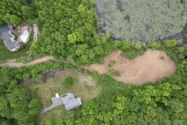 18 Fox Run Ln, Killingworth, CT 06419