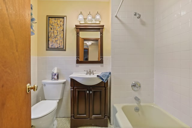 10 Crossland Pl, Norwalk, CT 06851 - full bath featuring vanity, toilet, wainscoting, shower / tub combination, and tile walls