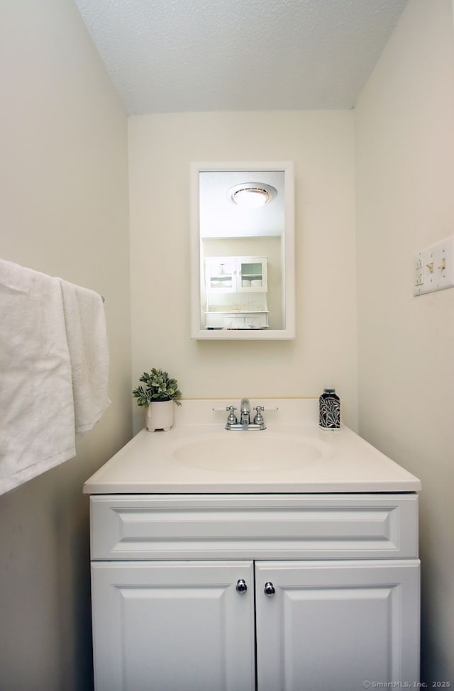 198 Mattabasset Dr Unit 198, Meriden, CT 06450 - bathroom with vanity