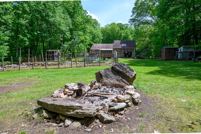 138 Baltic Hanover Rd, Sprague, CT 06330 - view of yard