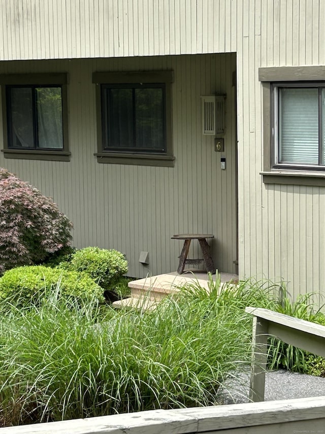 6 Deer Hill Ct Unit 6, Woodbury, CT 06798 - view of entrance to property