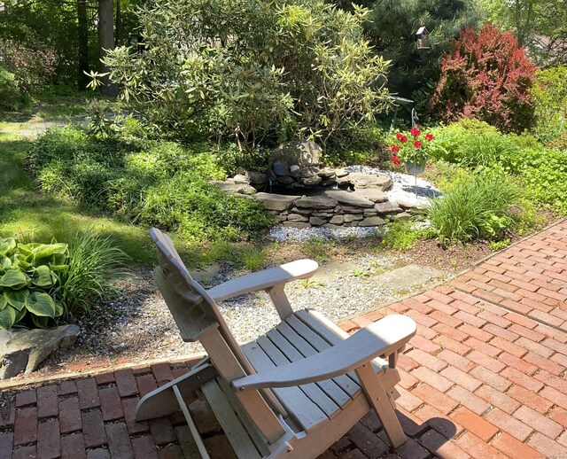 78 Heritage Vlg Unit A, Southbury, CT 06488 - view of patio