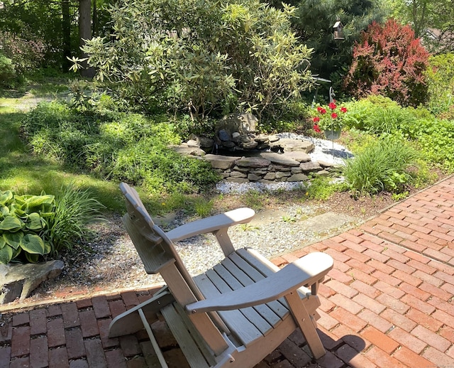 78 Heritage Vlg Unit A, Southbury, CT 06488 - view of patio / terrace