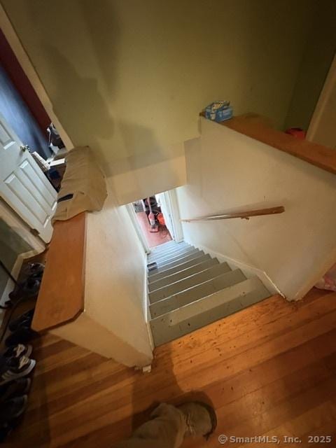 50 N St, Manchester, CT 06042 - stairs with wood finished floors