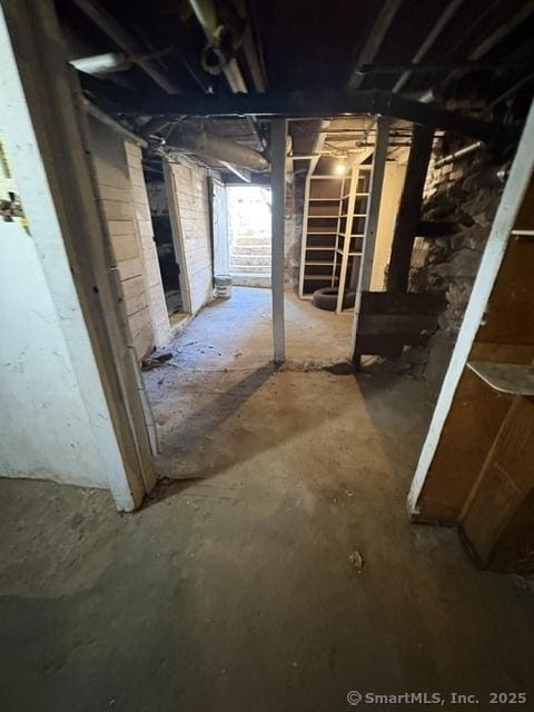 50 N St, Manchester, CT 06042 - view of below grade area