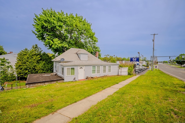 88 Boston Post Rd, Milford, CT 06460 - view of grassy yard