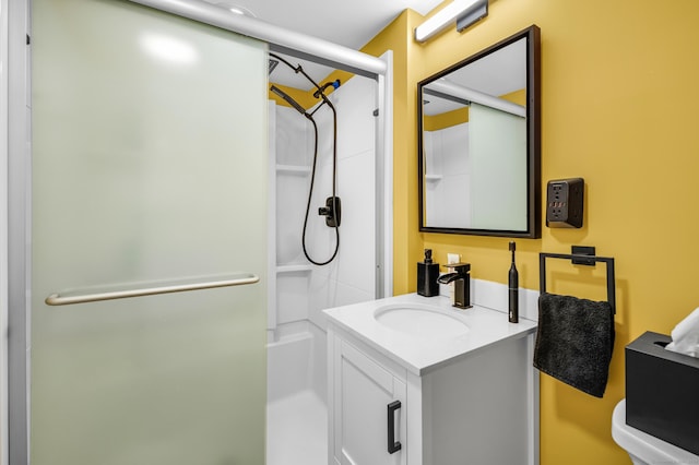 26 Legend Hill Rd Unit 26, Madison, CT 06443 - bathroom with a shower with door, vanity, and toilet