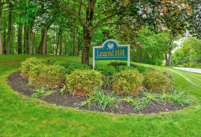 26 Legend Hill Rd Unit 26, Madison, CT 06443 - community sign with a yard