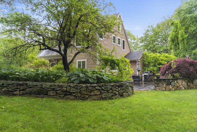 238 Park Rd, Oxford, CT 06478 - view of grassy yard with a patio