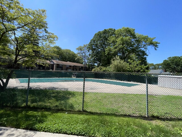 200 Woodmont Ave Apt 127, Bridgeport, CT 06606 - view of swimming pool