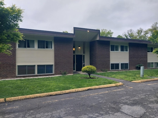 229 Bacon Pond Rd Apt 322, Woodbury, CT 06798 - photo 2