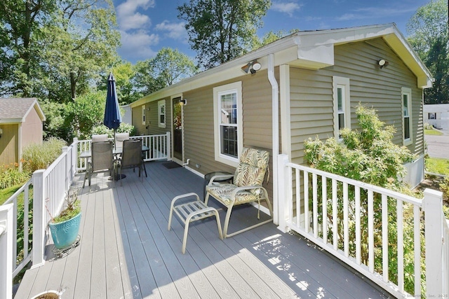 107 Colchester Commons, Colchester, CT 06415 - deck featuring outdoor dining space
