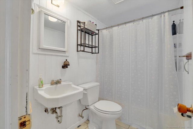 124 Deepwood Dr, Hebron, CT 06231 - full bath featuring toilet, tile patterned floors, a shower with shower curtain, and a sink