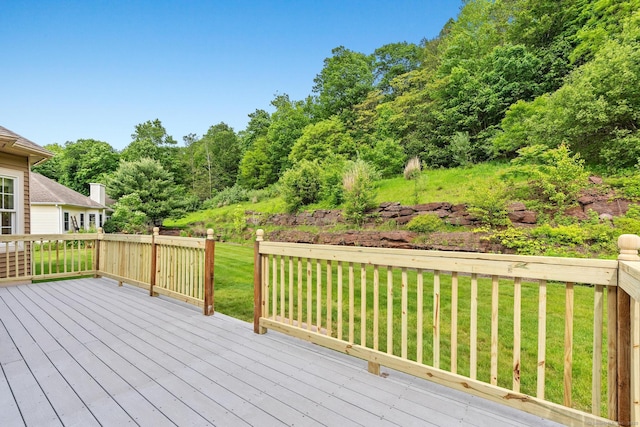 192 Rosewood Ln Unit 192, Berlin, CT 06037 - wooden terrace featuring a lawn