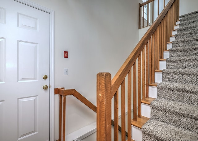 107 Ferry Ct Unit 107, Stratford, CT 06615 - view of stairway