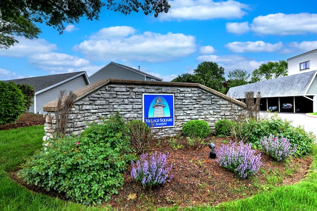 107 Ferry Ct Unit 107, Stratford, CT 06615 - community / neighborhood sign with a carport