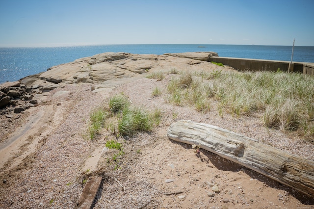 28 Morgan Ter, East Haven, CT 06512 - water view
