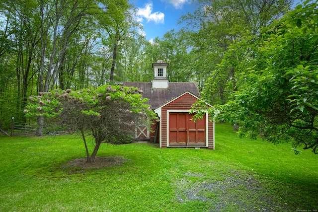 440 Mapleton Ave, Suffield, CT 06078 - view of grassy yard