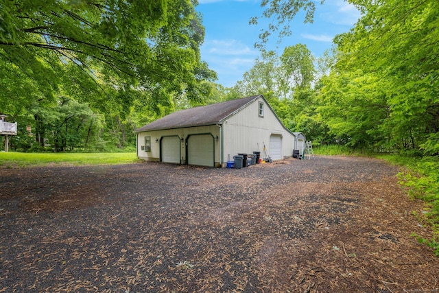 1190 Peck Ln, Cheshire, CT 06410 - view of detached garage