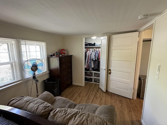 1188 Worthington Rdg, Berlin, CT 06037 - bedroom featuring wood finished floors, a closet, crown molding, and baseboards