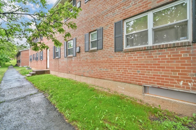 71 Mountain Laurel Dr Unit 71, Wethersfield, CT 06109 - view of property exterior featuring brick siding