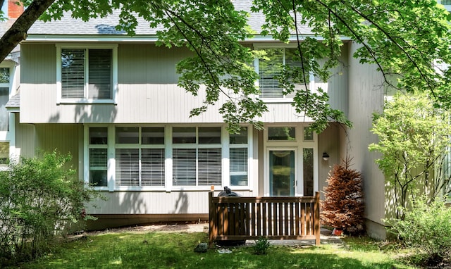 4 Pepperidge Ct Unit 4, Simsbury, CT 06070 - back of house featuring roof with shingles