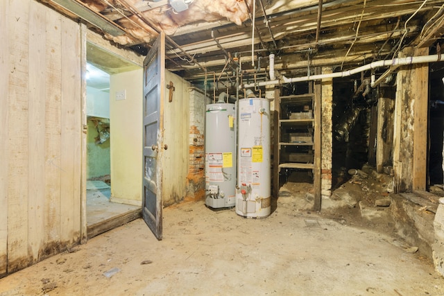 19 Elm St, Ansonia, CT 06401 - unfinished basement featuring gas water heater