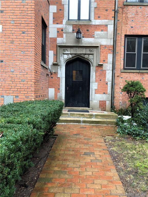 106 Livingston St Apt C7, New Haven, CT 06511 - entrance to property with brick siding