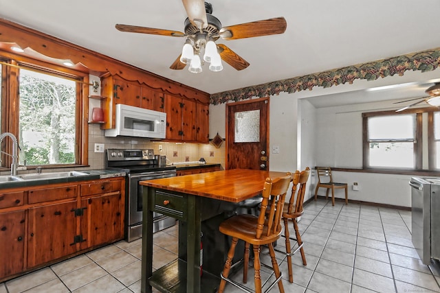 310 Douglas St, Bridgeport, CT 06606 - photo 5