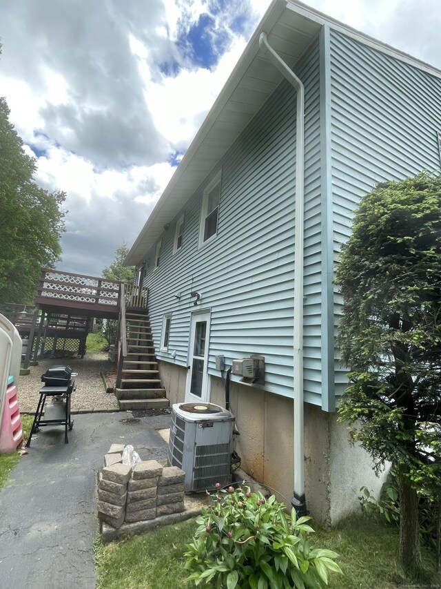 322 Beth Ln, Waterbury, CT 06705 - photo 5