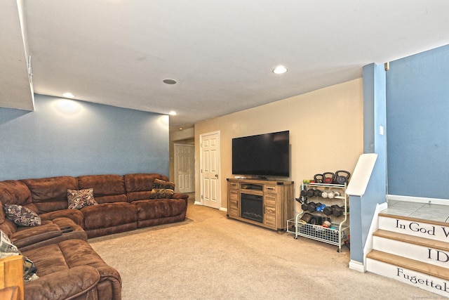 354 Lynne Pl, Bridgeport, CT 06610 - carpeted living room featuring recessed lighting and baseboards
